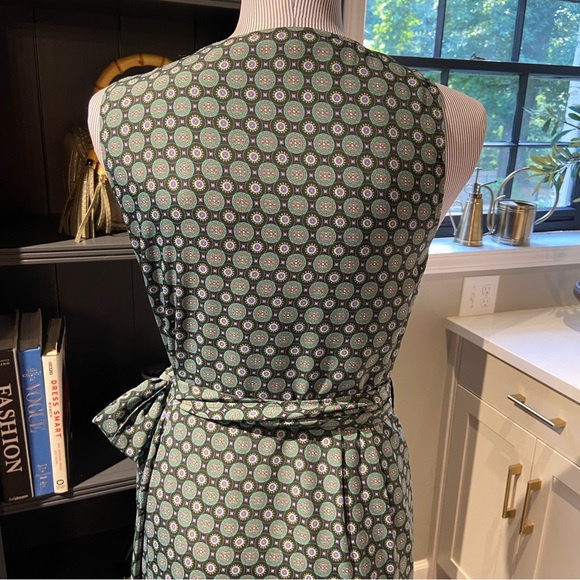 Tory Burch Sleeveless Medallion Print Wrap Dress – Size 8 - Picture 8 of 11